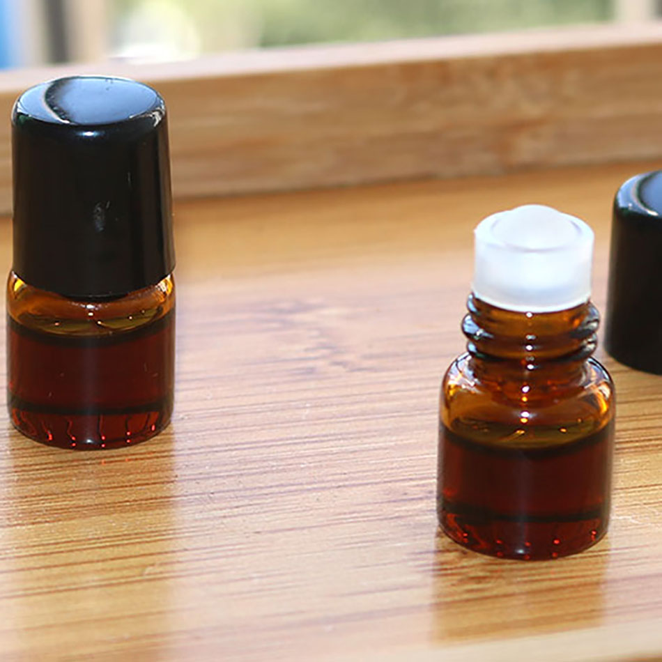 1ml/bottle Authentic Natural C - Sandalwood Perfume Oil recension och pris
